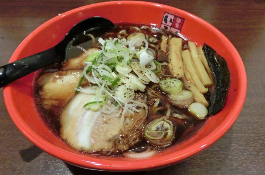  Exploring Toyama’s Culinary Secret: The Unparalleled Toyama Black Ramen