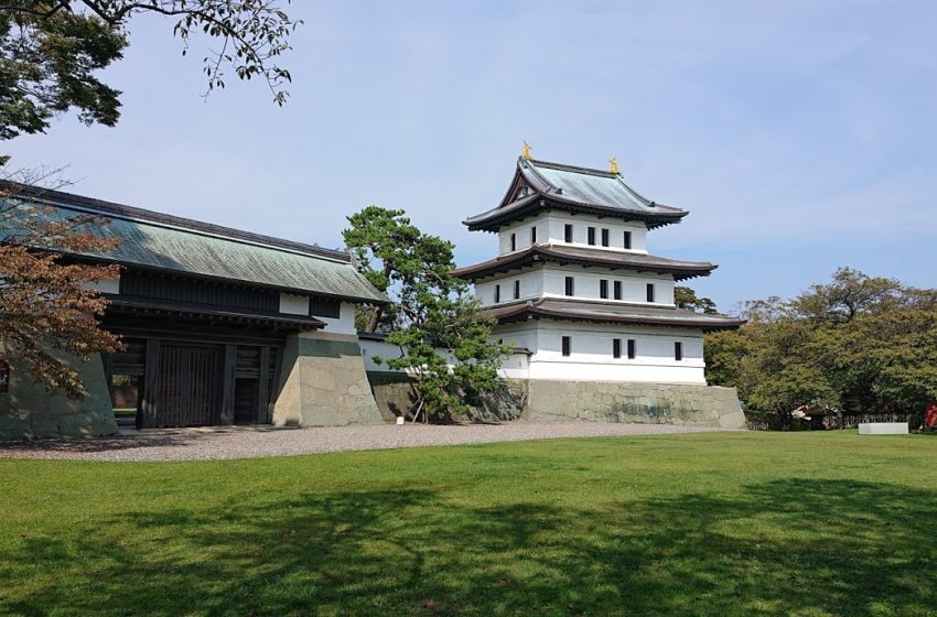  Matsumae Castle: Exploring Hokkaido’s Lone Samurai Fortress