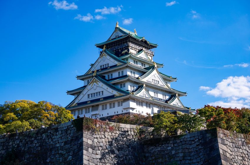  Osaka Castle: A Glimpse into the Heart of Japan’s Historical Power