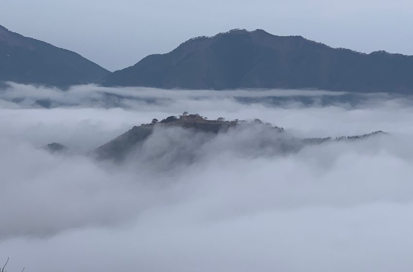  Takeda Castle: The Majestic Ruins Floating in the Sky