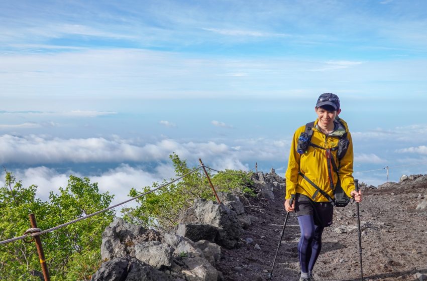  Essential Guide: What to Wear and Bring for Climbing Mount Fuji